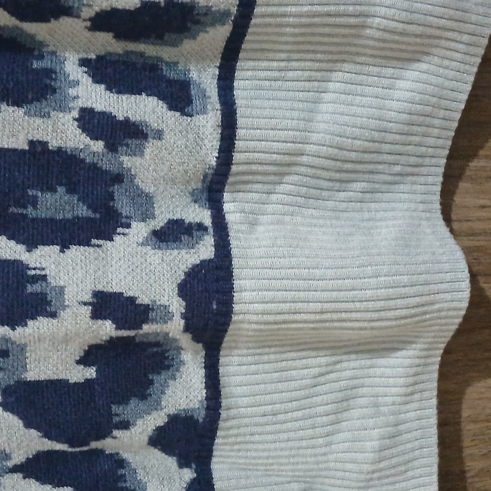 Leopard Print Sweaters in Pink and Blue #0007 - Picture 9 of 9